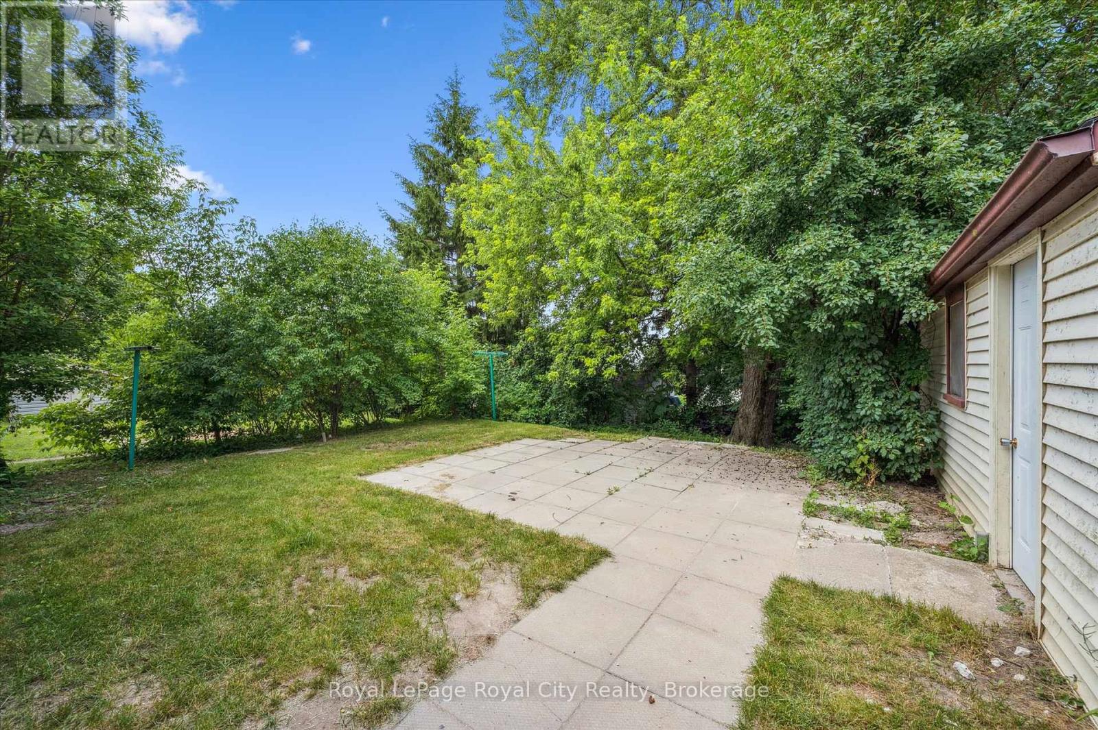 56 Dover Street, Waterloo, Ontario  N2J 1Z1 - Photo 38 - X12286892