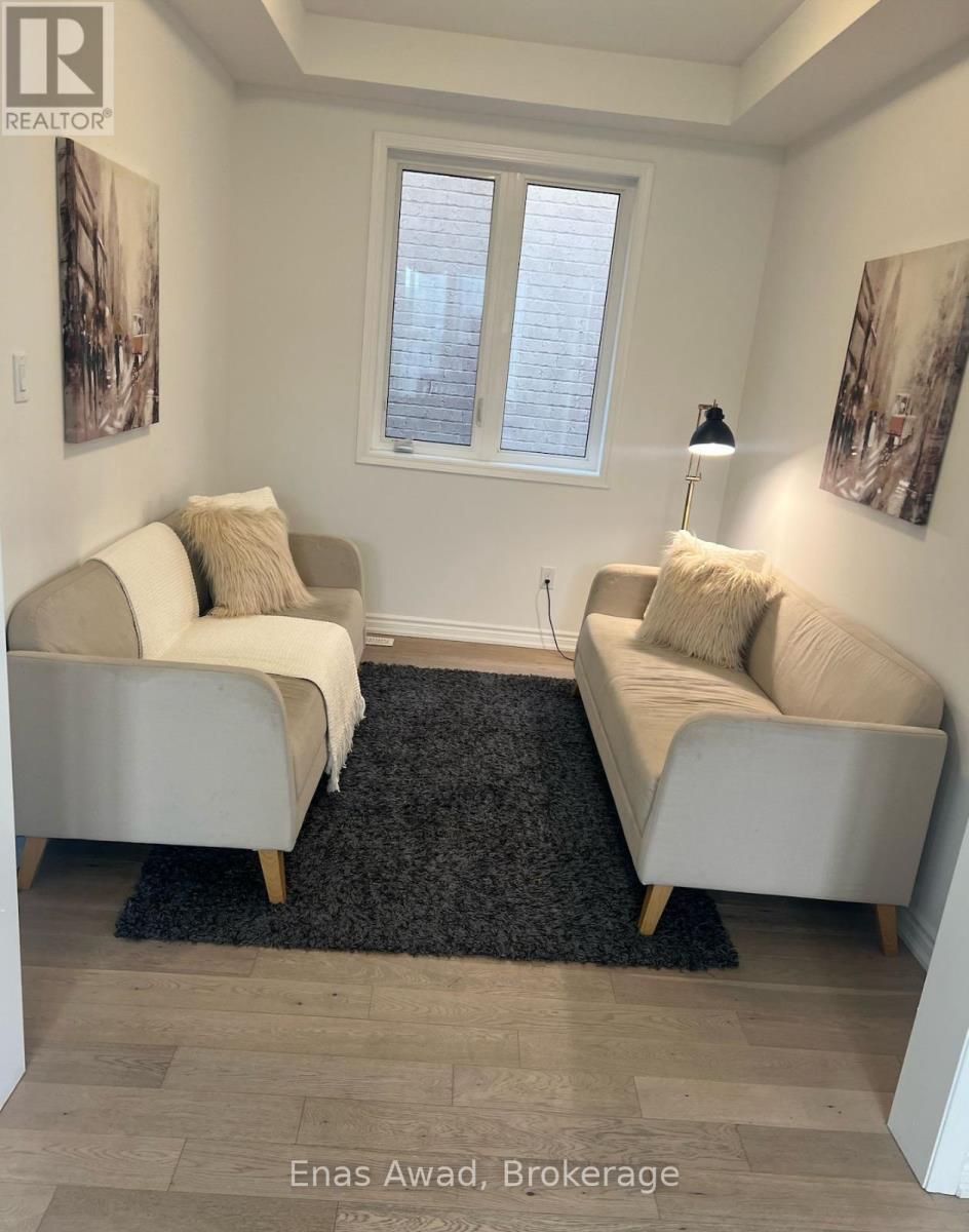 Property at 19 WILLIAM NADOR STREET image 4