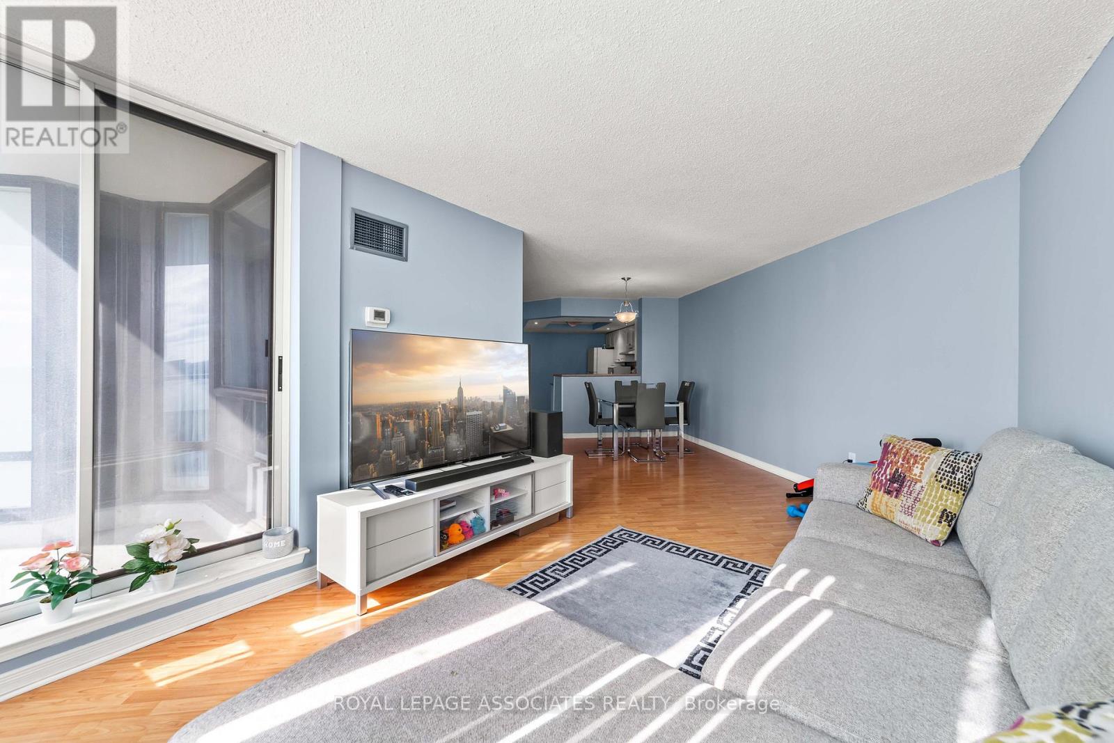 609 - 350 Alton Towers Circle, Toronto, Ontario  M1V 5E3 - Photo 12 - E12286718