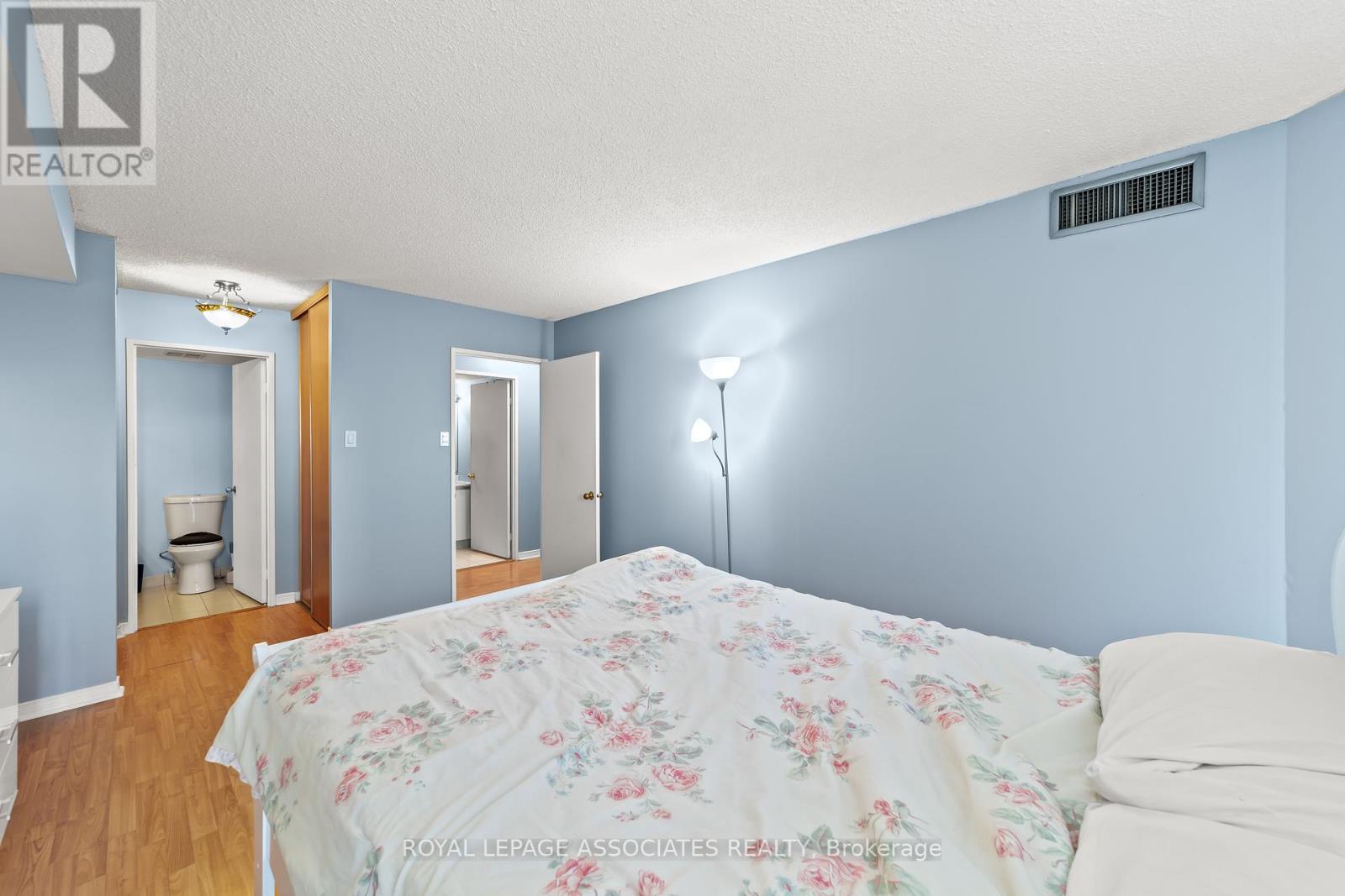 609 - 350 Alton Towers Circle, Toronto, Ontario  M1V 5E3 - Photo 13 - E12286718