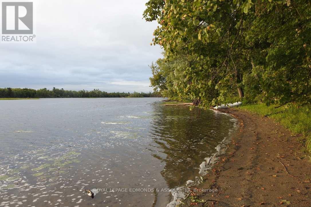 0 Butternut Island, Whitewater Region, Ontario  K0J 1C0 - Photo 11 - X12286888