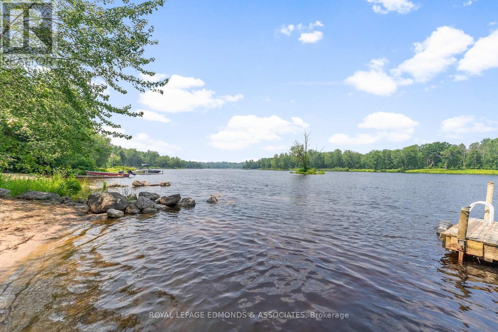 58 Sinkhole Trail, Whitewater Region, Ontario  K0J 2L0 - Photo 36 - X12286903