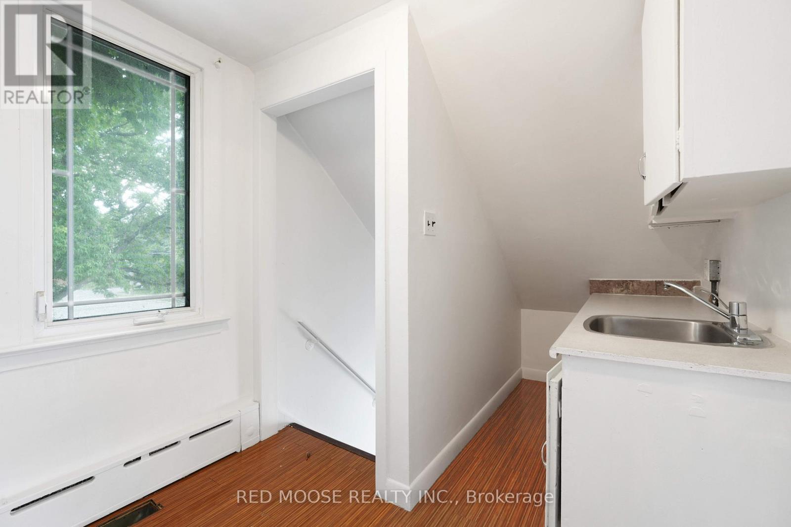 694 De L'eglise Street, Ottawa, Ontario  K1K 3K2 - Photo 38 - X12286832