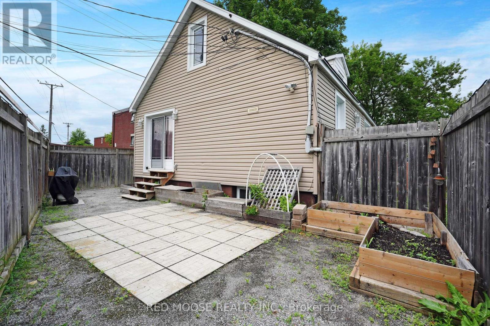 694 De L'eglise Street, Ottawa, Ontario  K1K 3K2 - Photo 40 - X12286832