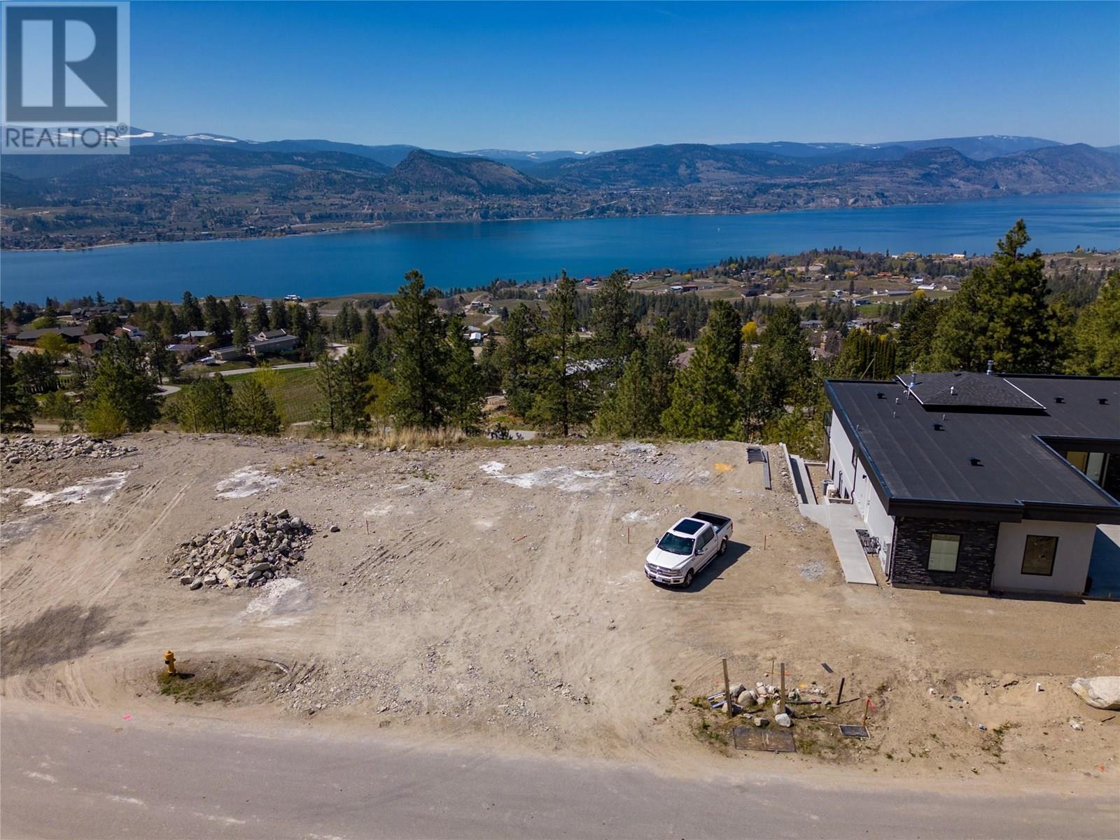 Property at 2955 OUTLOOK Way image 3