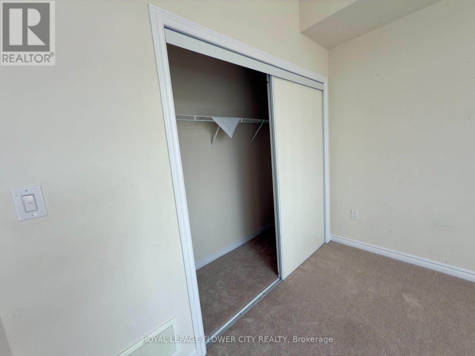 60 Whithorn Crescent, Haldimand, Ontario  N3W 0E5 - Photo 19 - X12286712