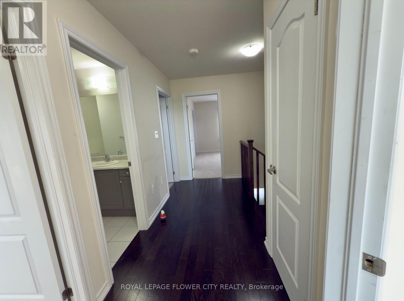 60 Whithorn Crescent, Haldimand, Ontario  N3W 0E5 - Photo 21 - X12286712