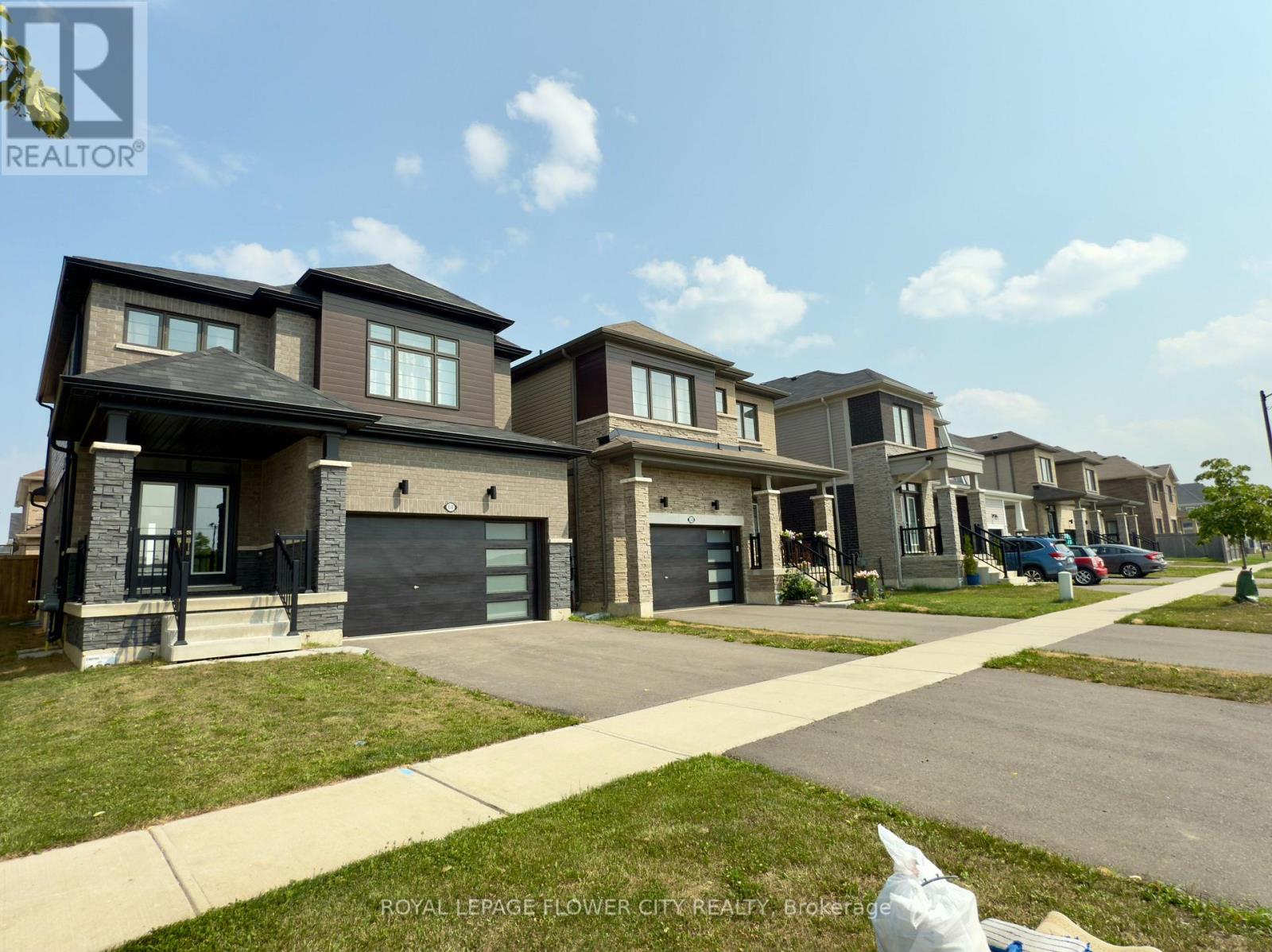 60 Whithorn Crescent, Haldimand, Ontario  N3W 0E5 - Photo 24 - X12286712