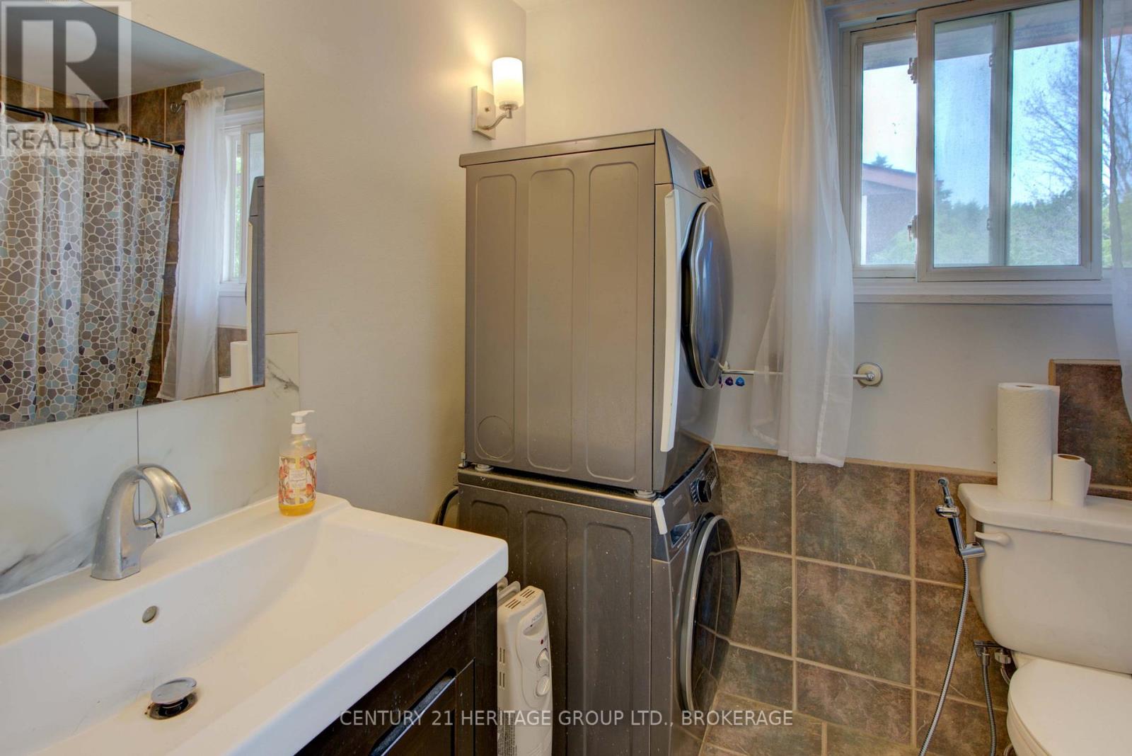 836 Milford Drive, Kingston, Ontario  K7P 1A8 - Photo 21 - X12286824