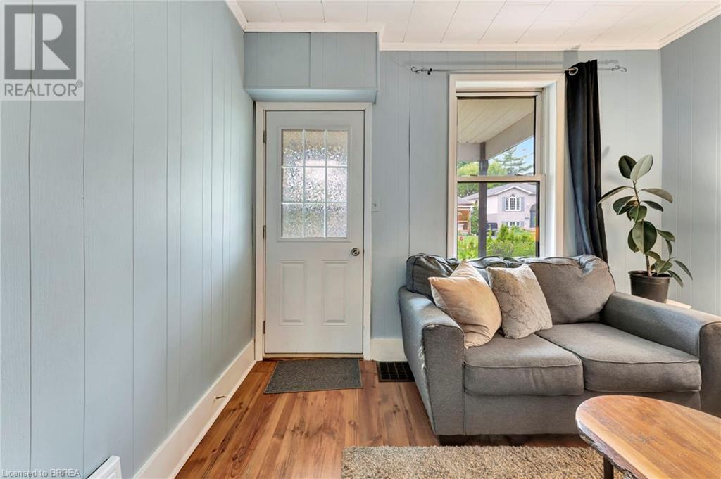 Property at 128 FRANCIS Street image 5