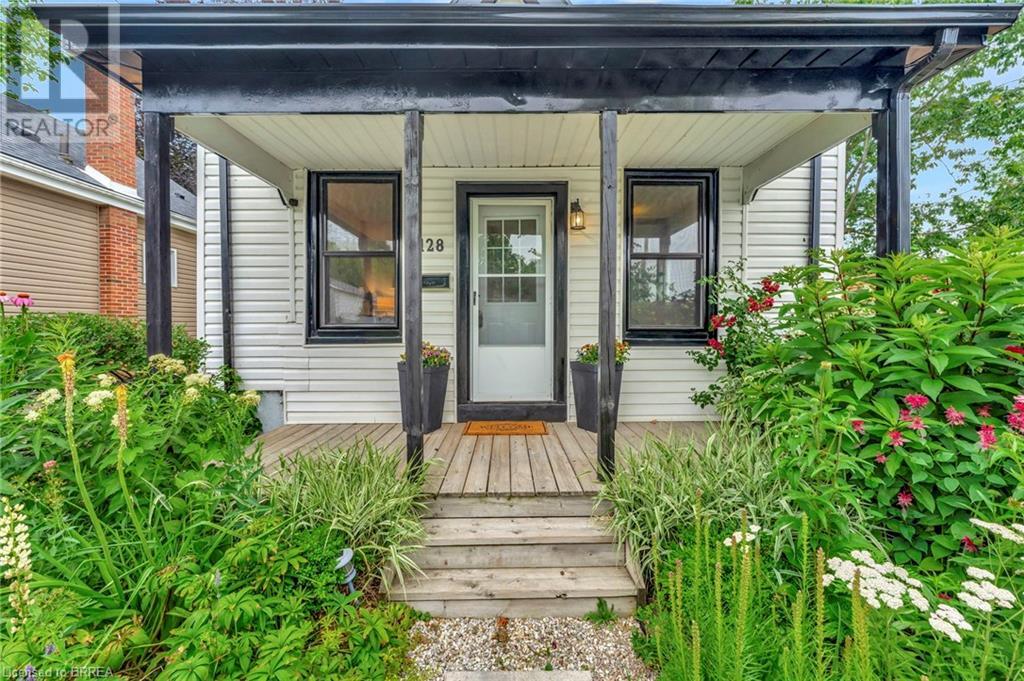Property at 128 FRANCIS Street image 4