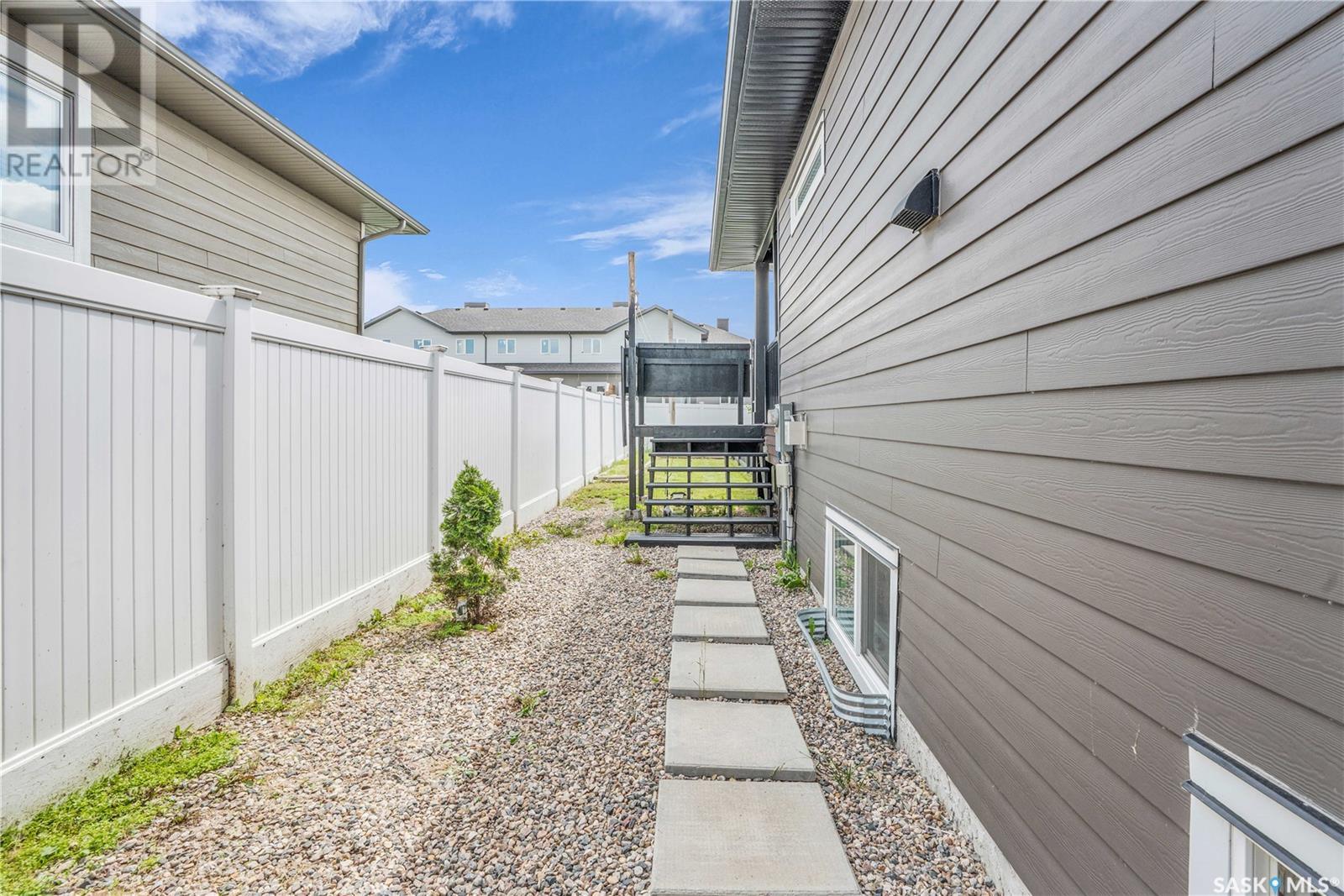 400 Prairie View Drive, Dundurn, Saskatchewan  S0K 1K1 - Photo 45 - SK012242