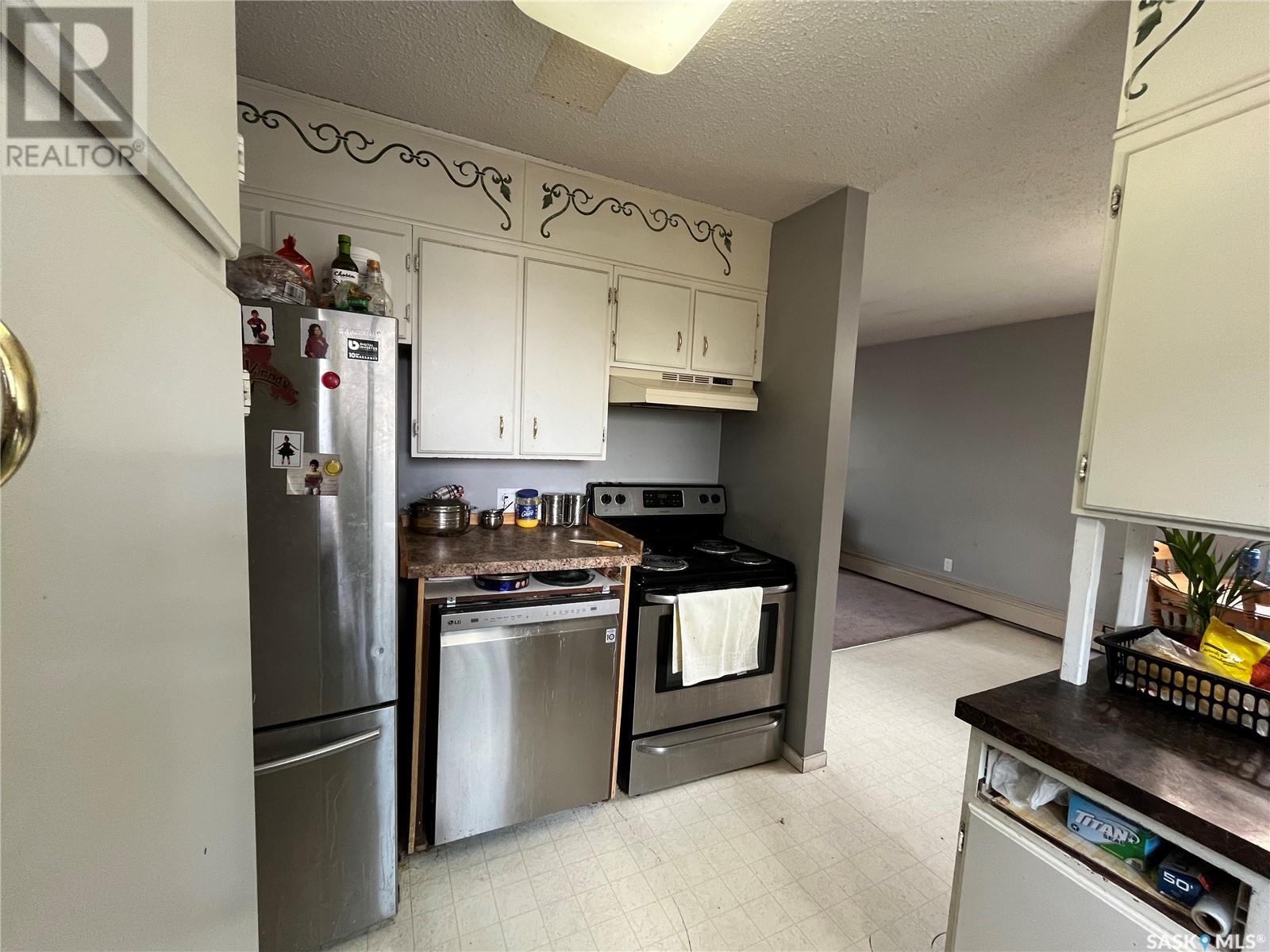 234 1a Avenue, St. Walburg, Saskatchewan  S0M 2T0 - Photo 6 - SK009285