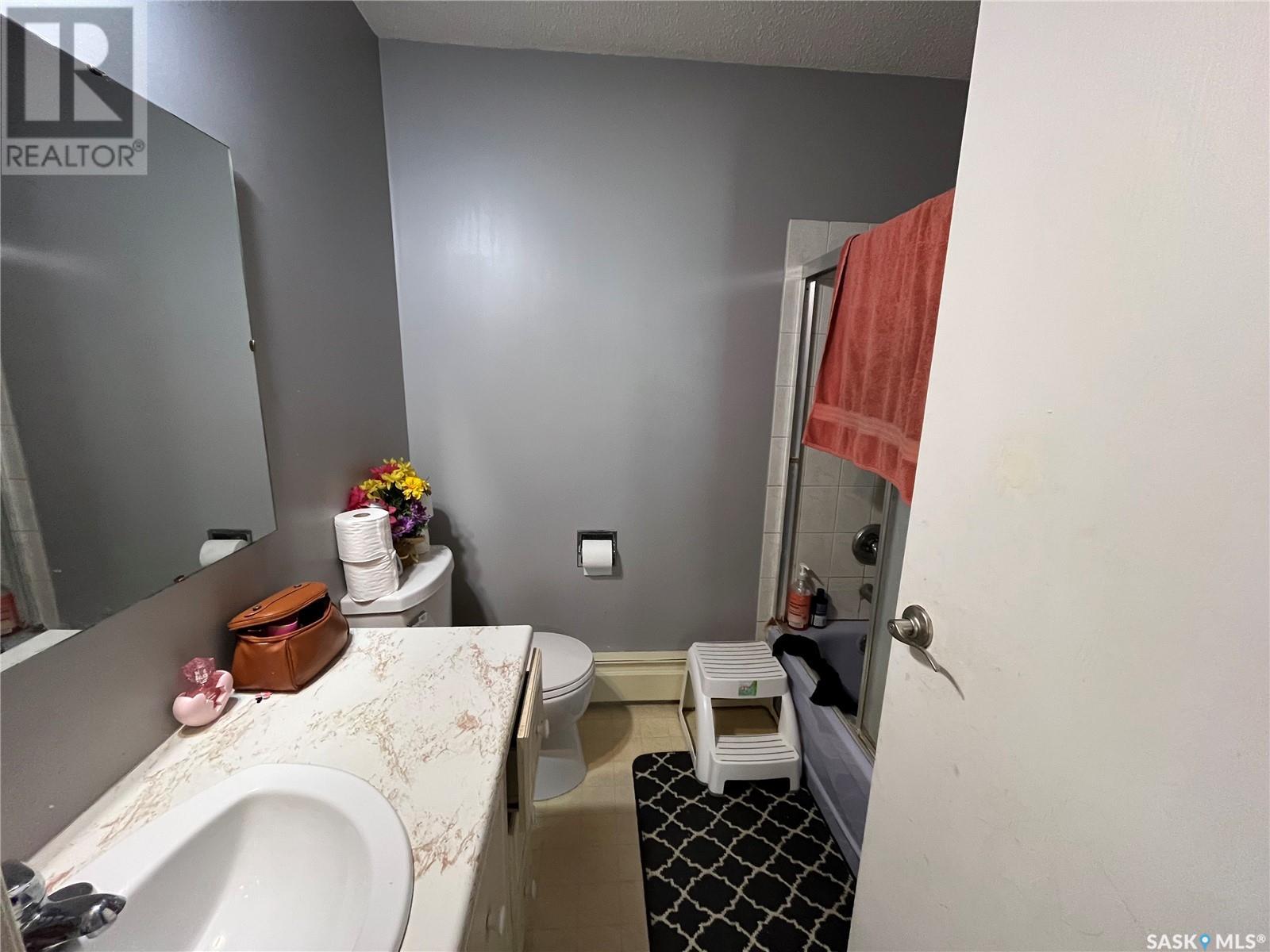 234 1a Avenue, St. Walburg, Saskatchewan  S0M 2T0 - Photo 11 - SK009285