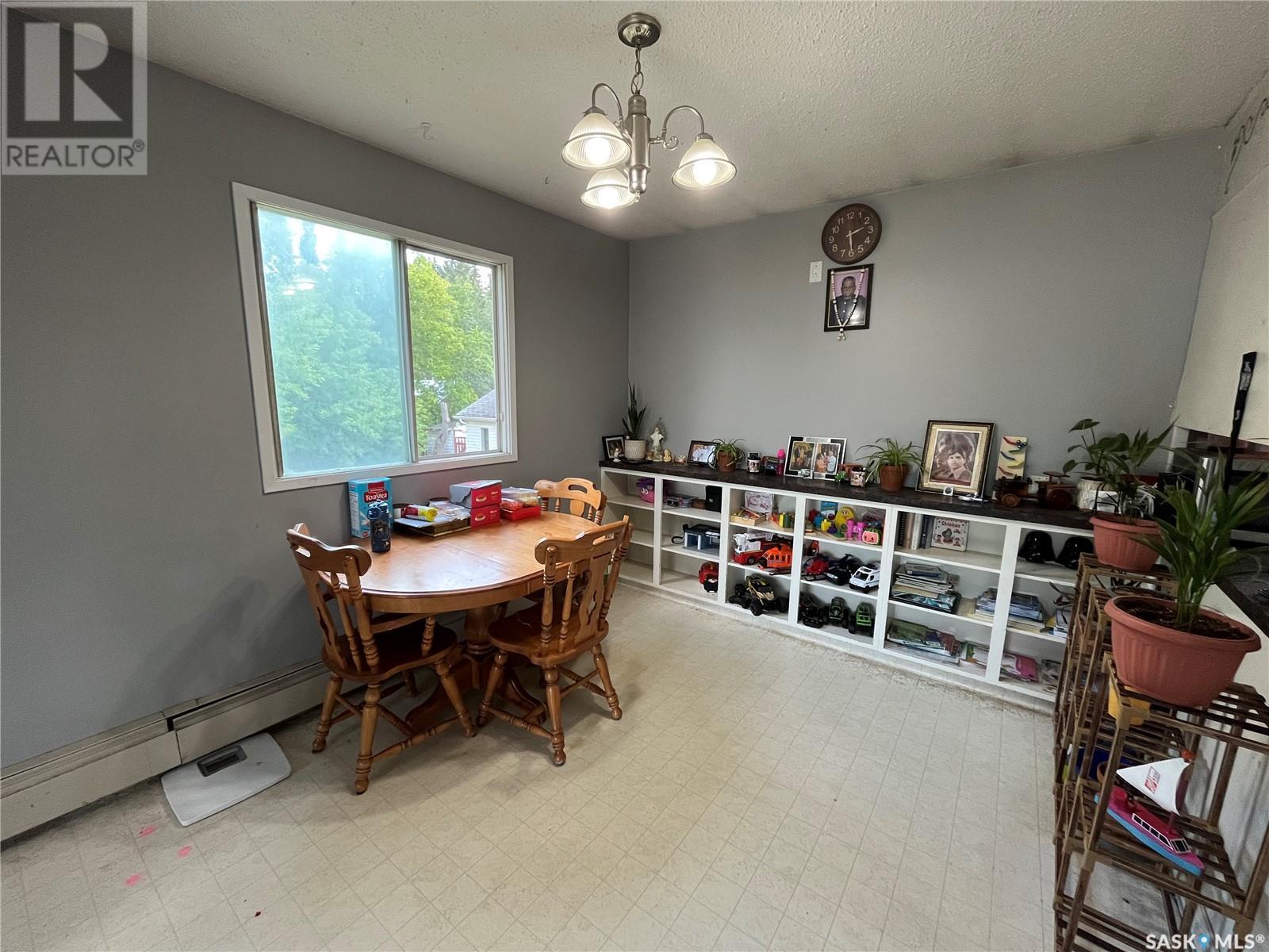 234 1a Avenue, St. Walburg, Saskatchewan  S0M 2T0 - Photo 4 - SK009285