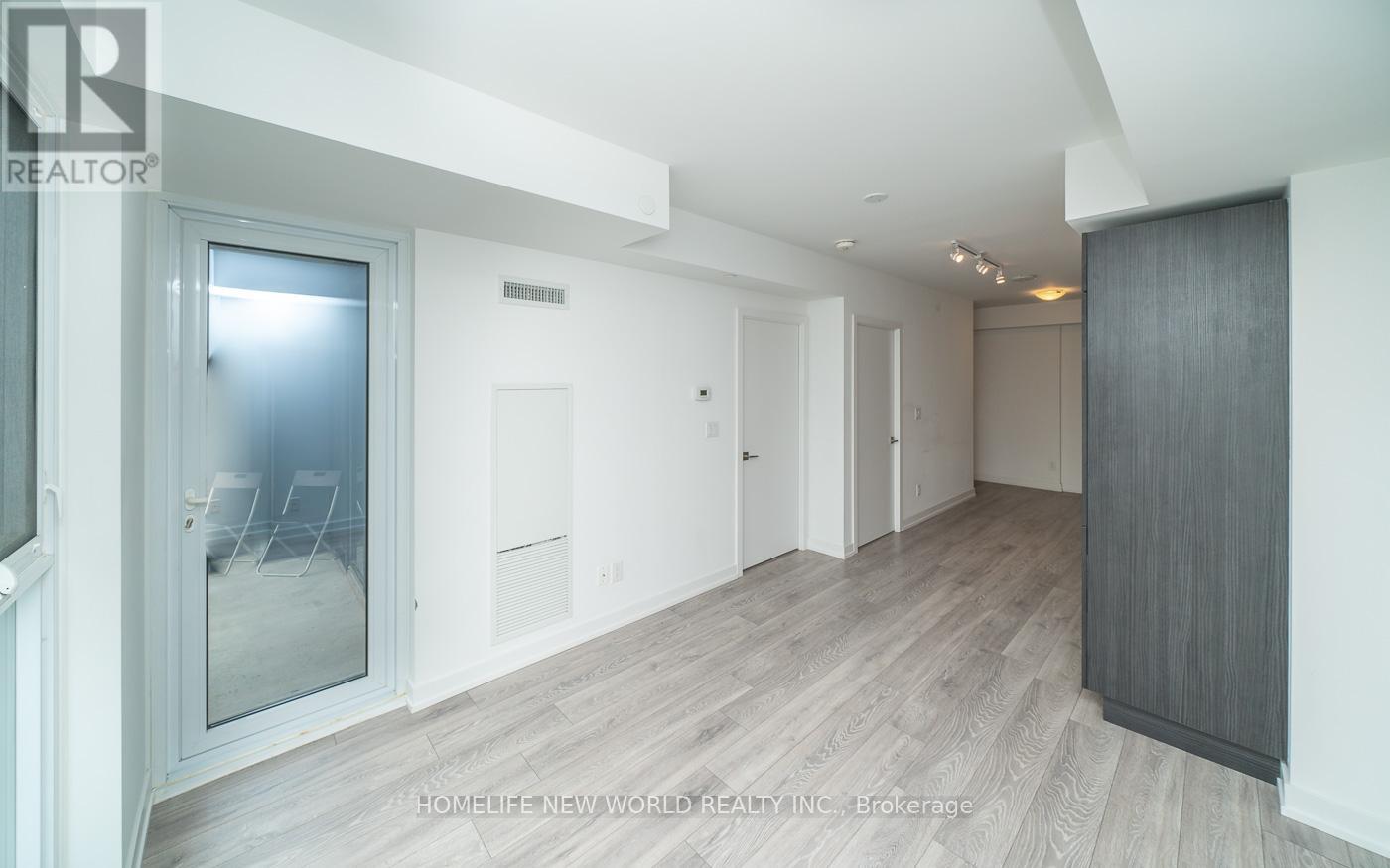 1811 - 159 Wellesley Street E, Toronto, Ontario  M4Y 0H5 - Photo 10 - C12286895
