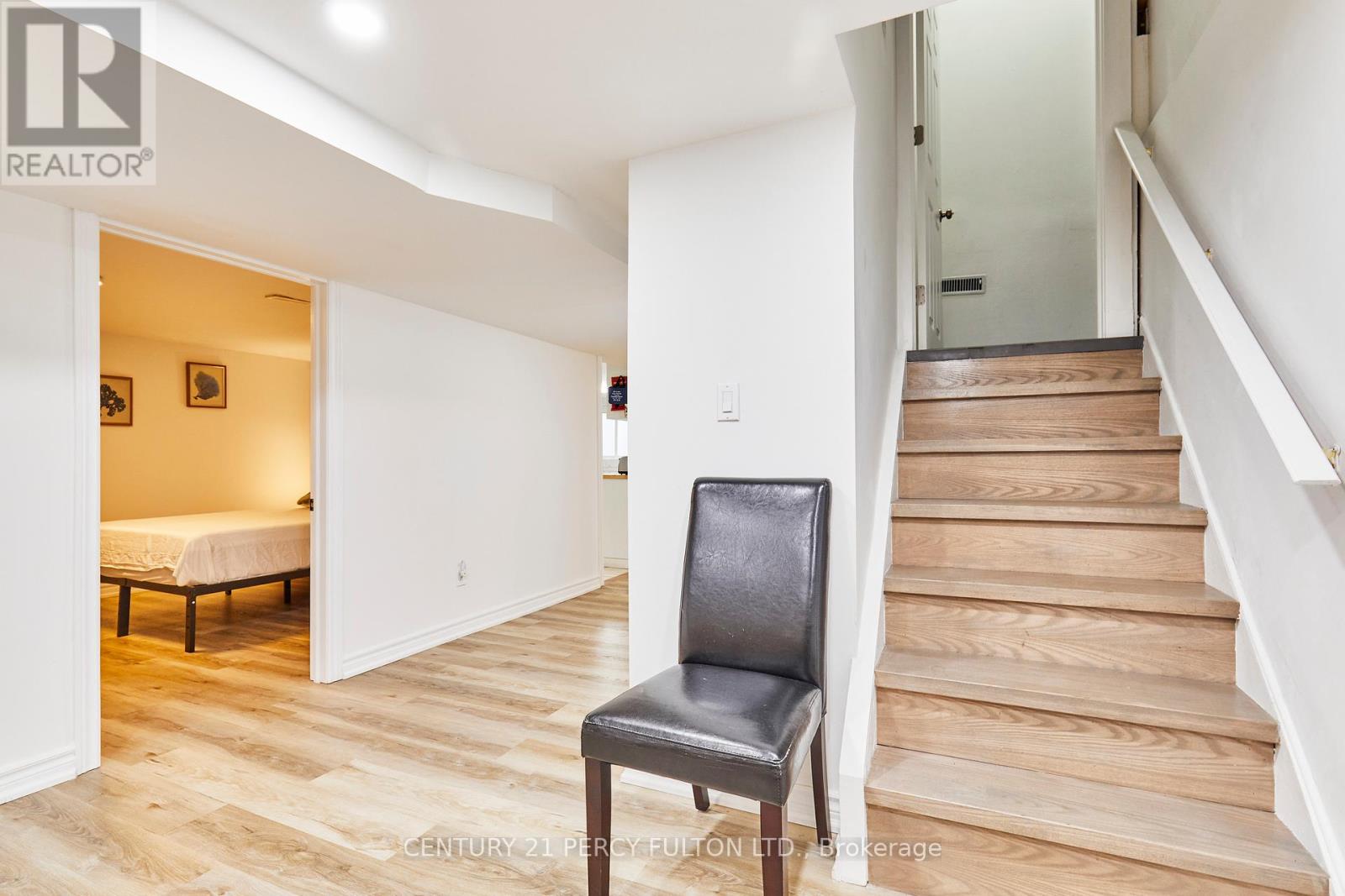 931 Liverpool Road, Pickering, Ontario  L1W 1S7 - Photo 16 - E12286902