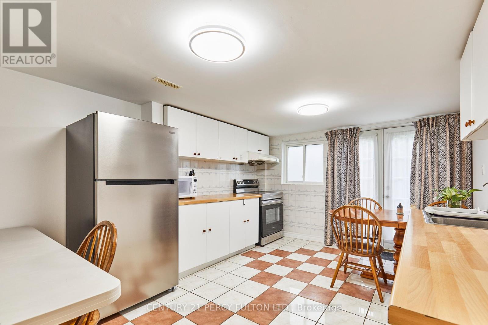 931 Liverpool Road, Pickering, Ontario  L1W 1S7 - Photo 6 - E12286902