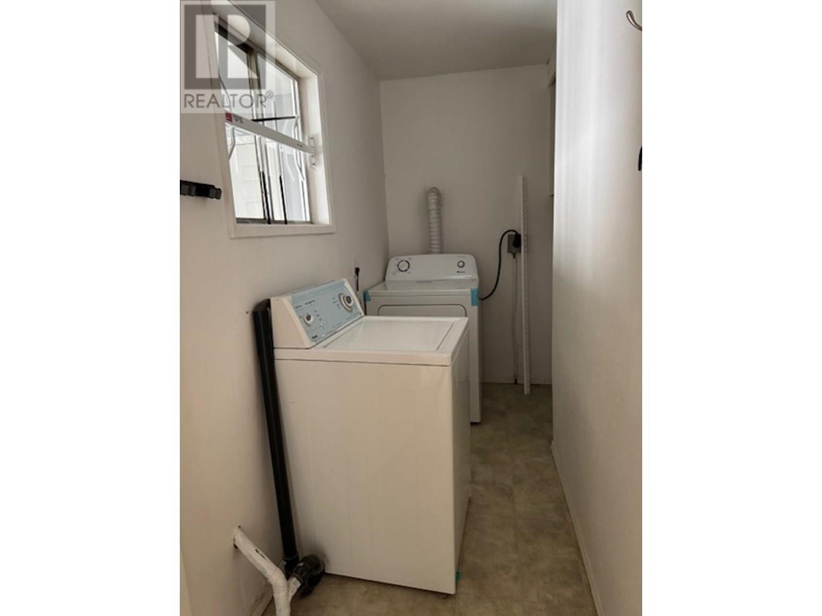 Property at 1839 TAMARACK STREET image 5
