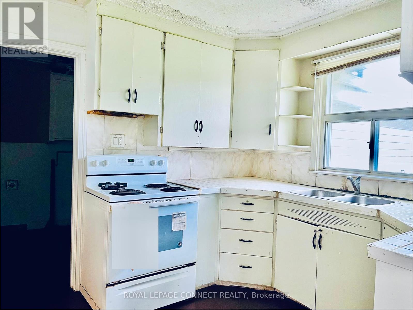 19470 Dufferin Street, King, Ontario  L3Y 4V9 - Photo 23 - N10426798