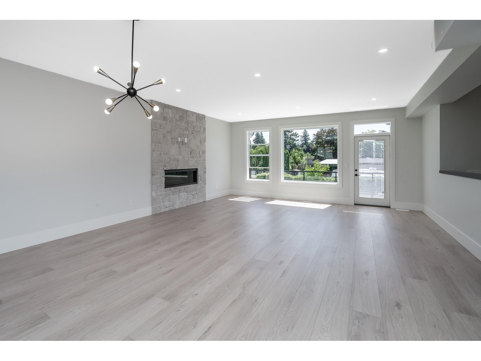 34059 Woodbine Street, Abbotsford, British Columbia  V2S 2R3 - Photo 6 - R3025272