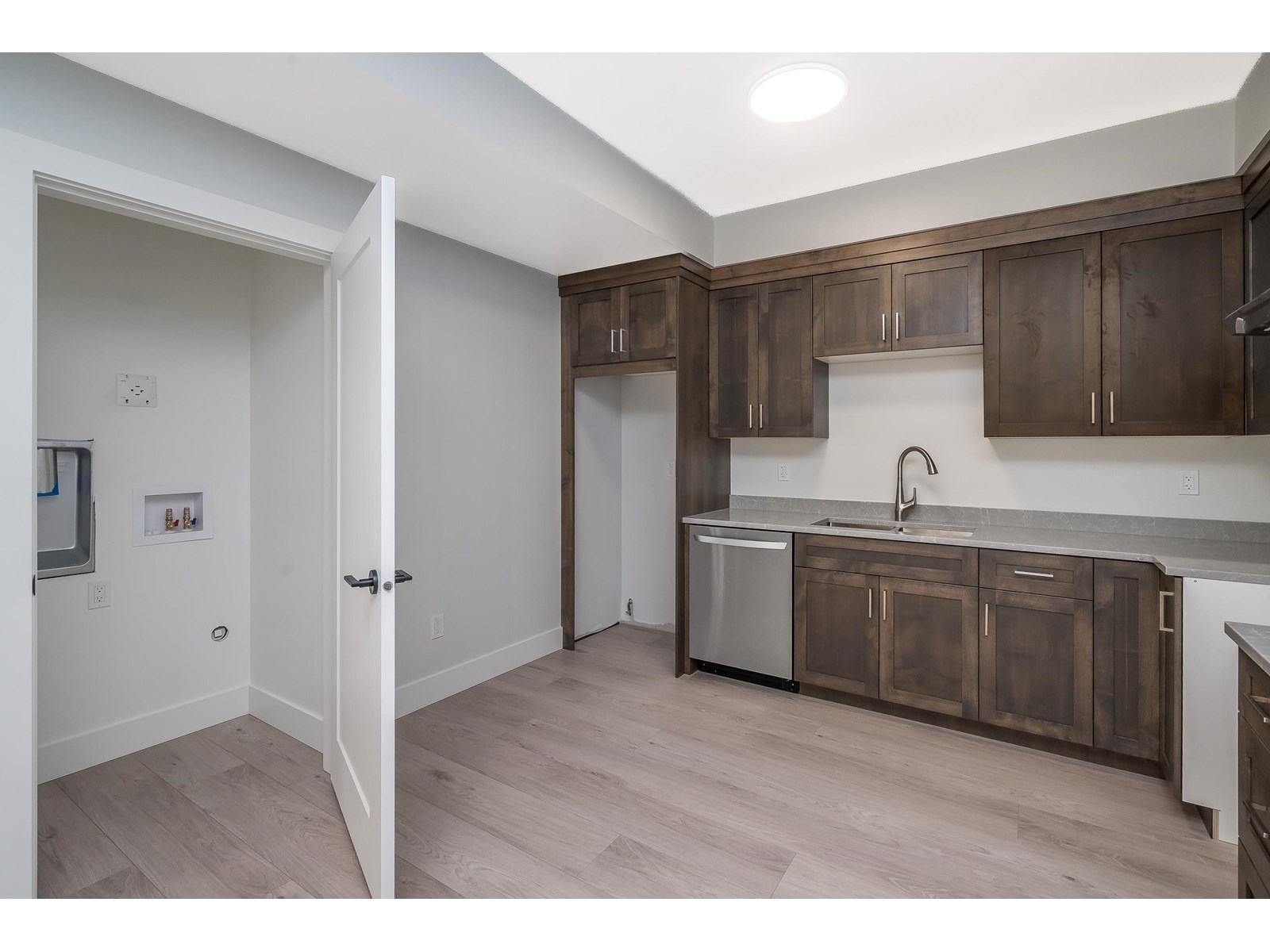 34059 Woodbine Street, Abbotsford, British Columbia  V2S 2R3 - Photo 31 - R3025272