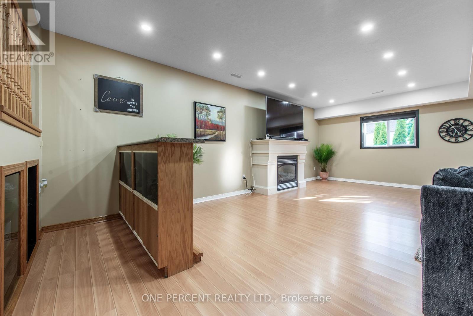 53 Biscayne Crescent, Orangeville, Ontario  L9W 5B2 - Photo 23 - W12286789