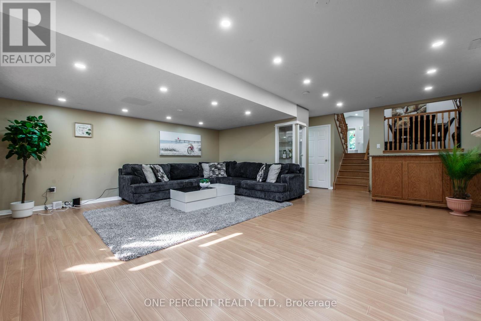 53 Biscayne Crescent, Orangeville, Ontario  L9W 5B2 - Photo 25 - W12286789