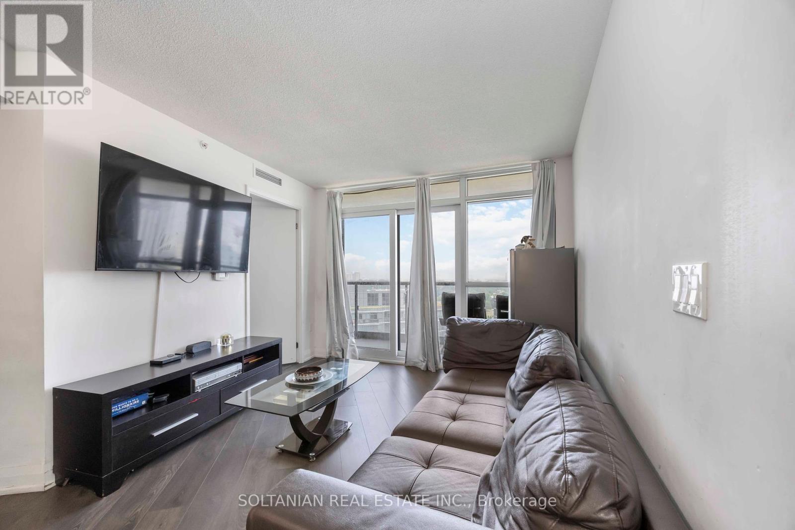 1307 - 30 Gibbs Road, Toronto, Ontario  M9B 6L6 - Photo 11 - W12286843