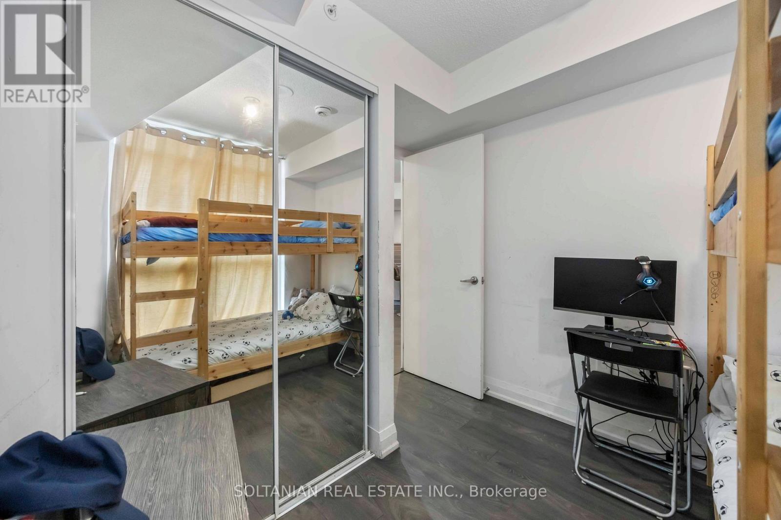 1307 - 30 Gibbs Road, Toronto, Ontario  M9B 6L6 - Photo 18 - W12286843