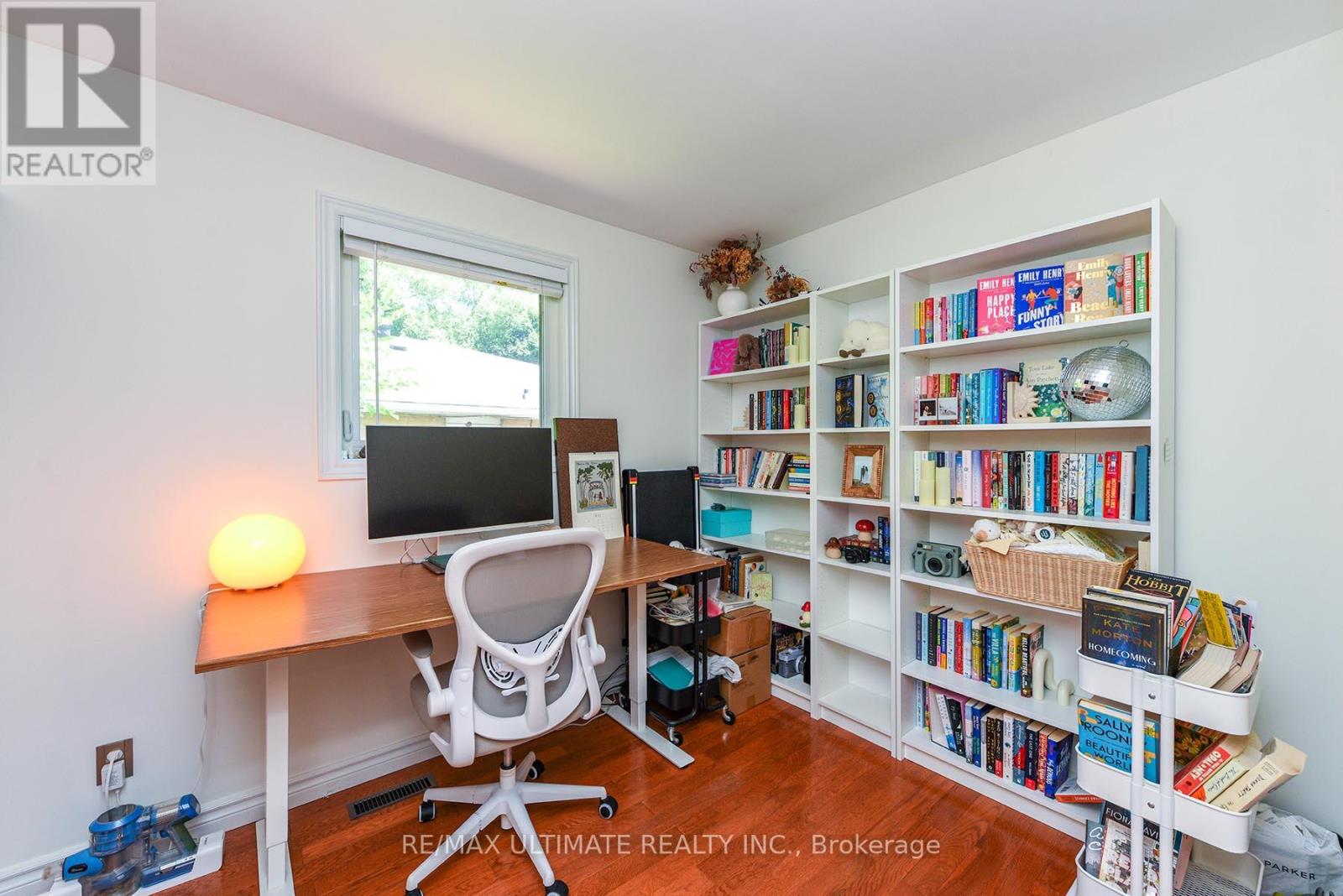 89 Mccraney Street W, Oakville, Ontario  L6H 1H5 - Photo 43 - W12286907