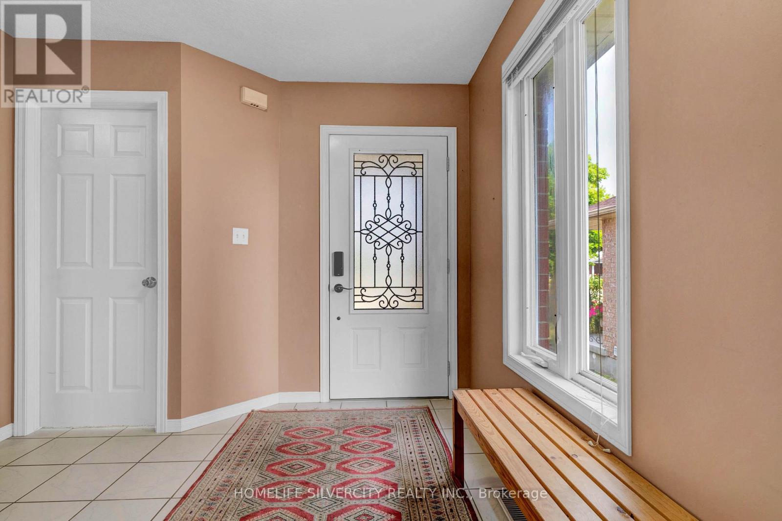 Property at 276 WATSON PARKWAY N image 4