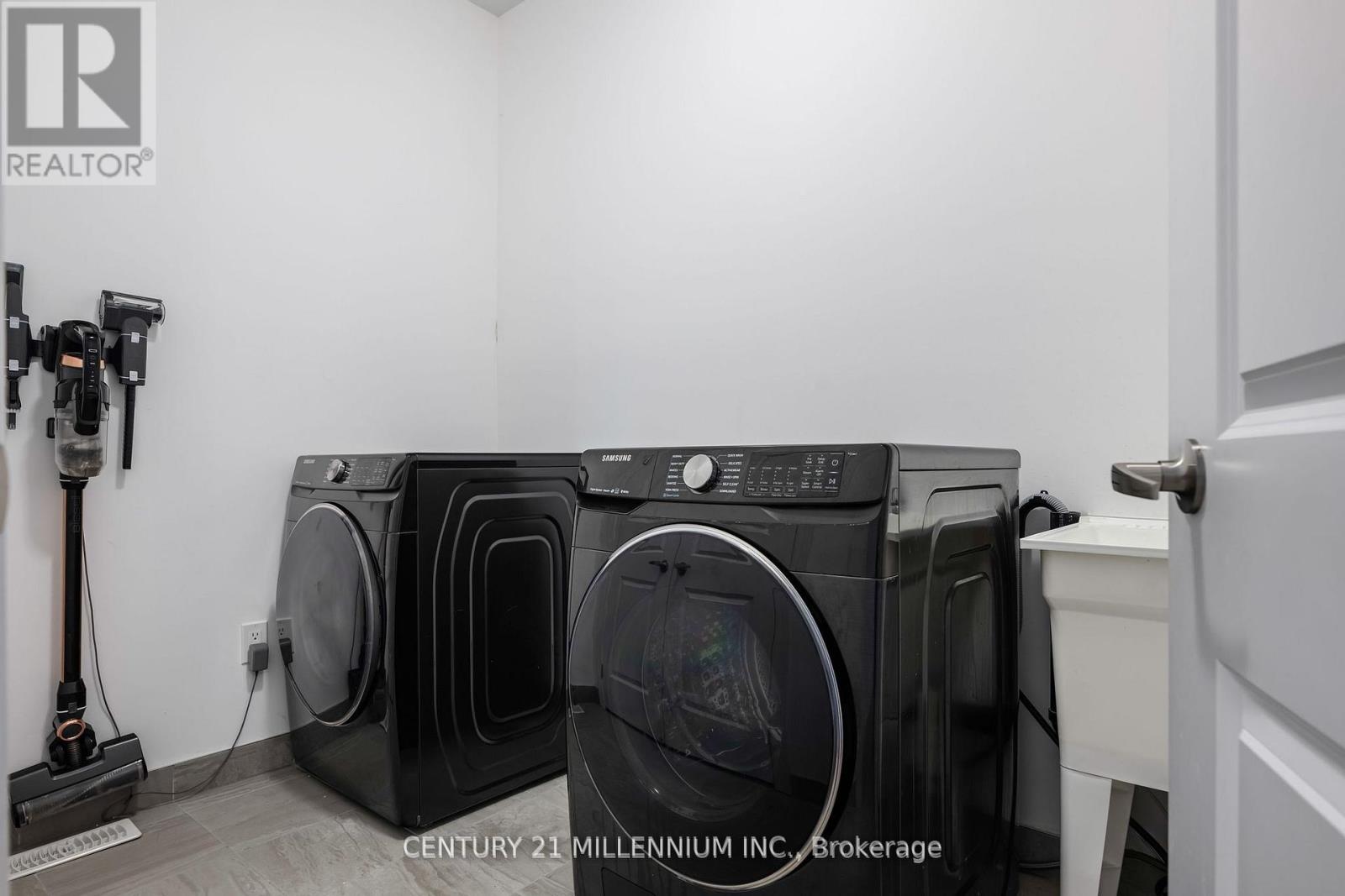 712 Gilmour Crescent, Shelburne, Ontario  L0N 1S3 - Photo 35 - X12286799