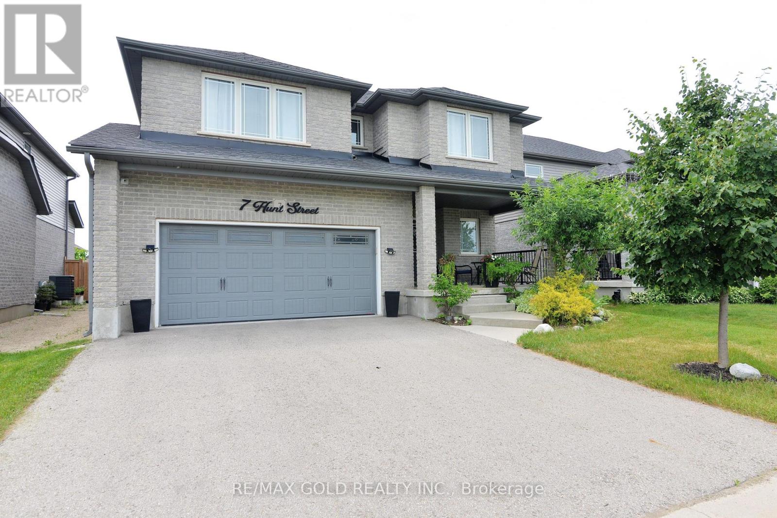 7 Hunt Street, East Luther Grand Valley, Ontario  L9W 6W5 - Photo 2 - X12286881