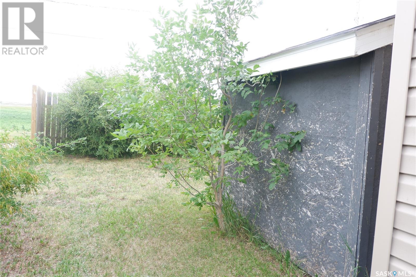 67 Sunrise Estates, Assiniboia, Saskatchewan  S0H 0B0 - Photo 29 - SK012702
