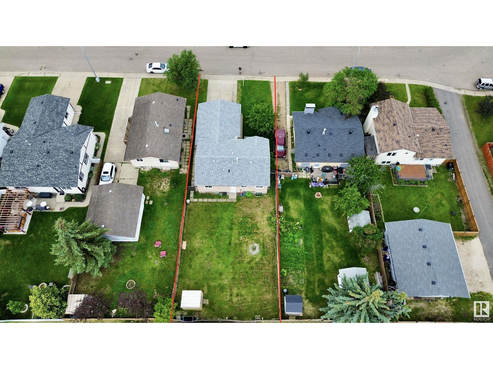 1411 35 St Nw, Edmonton, Alberta  T6L 2M2 - Photo 3 - E4447881