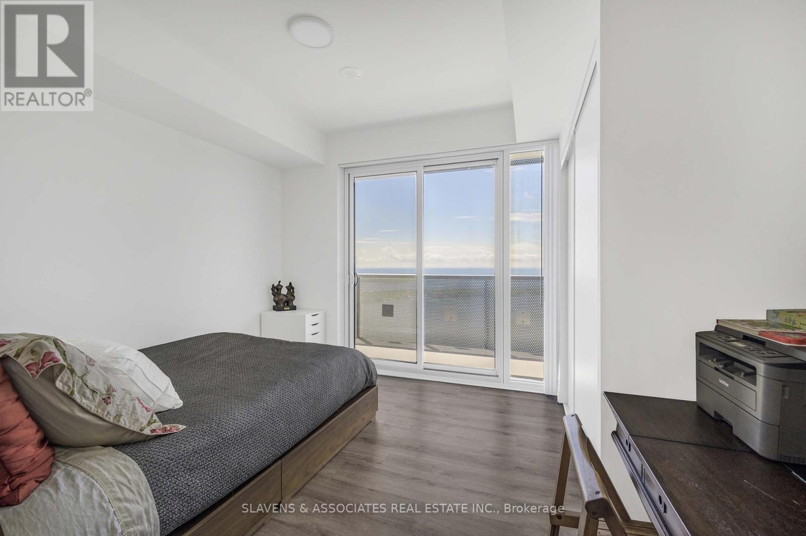 6609 - 138 Downes Street, Toronto, Ontario  M5E 0E4 - Photo 18 - C12286916