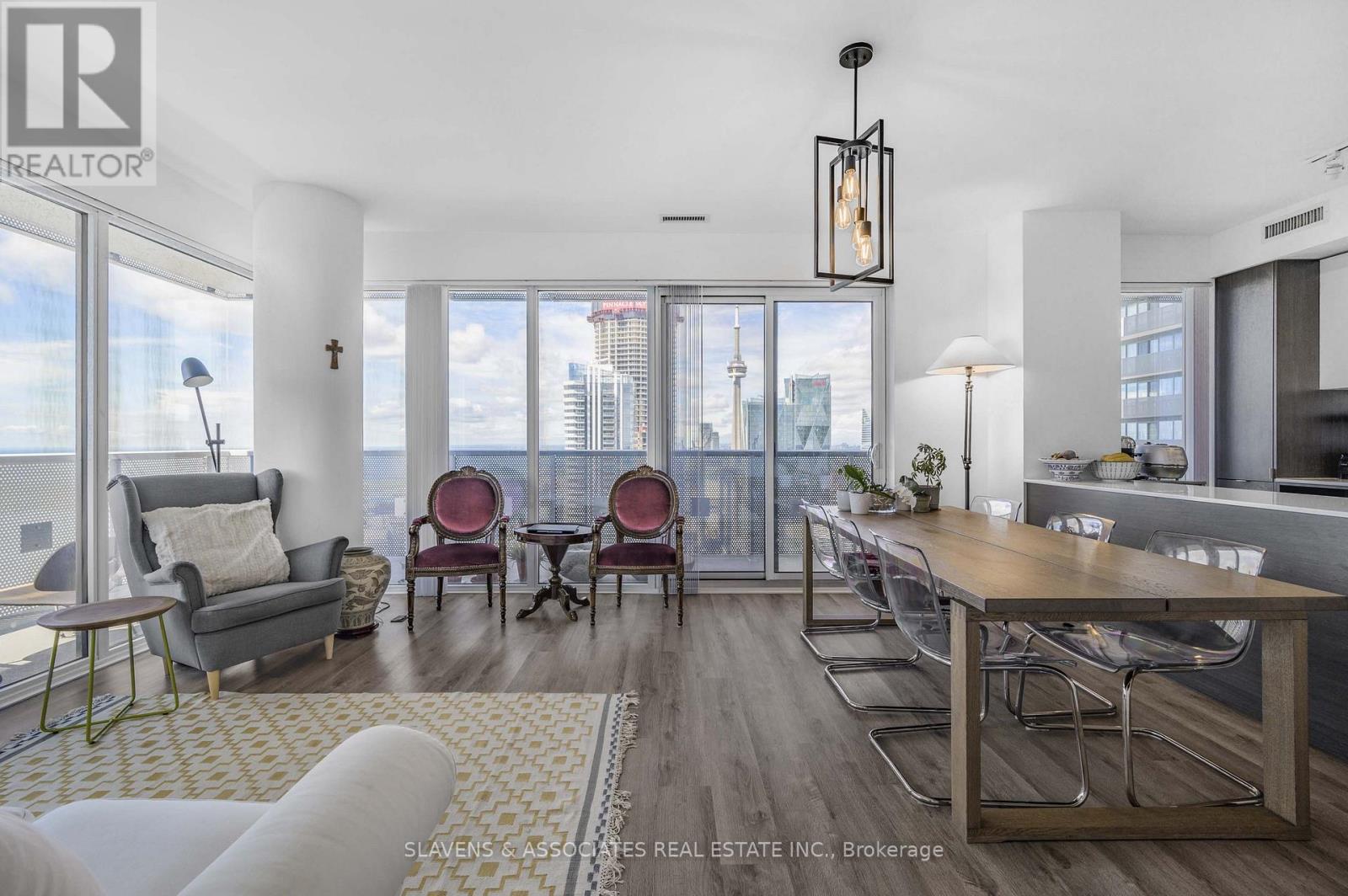 6609 - 138 Downes Street, Toronto, Ontario  M5E 0E4 - Photo 4 - C12286916