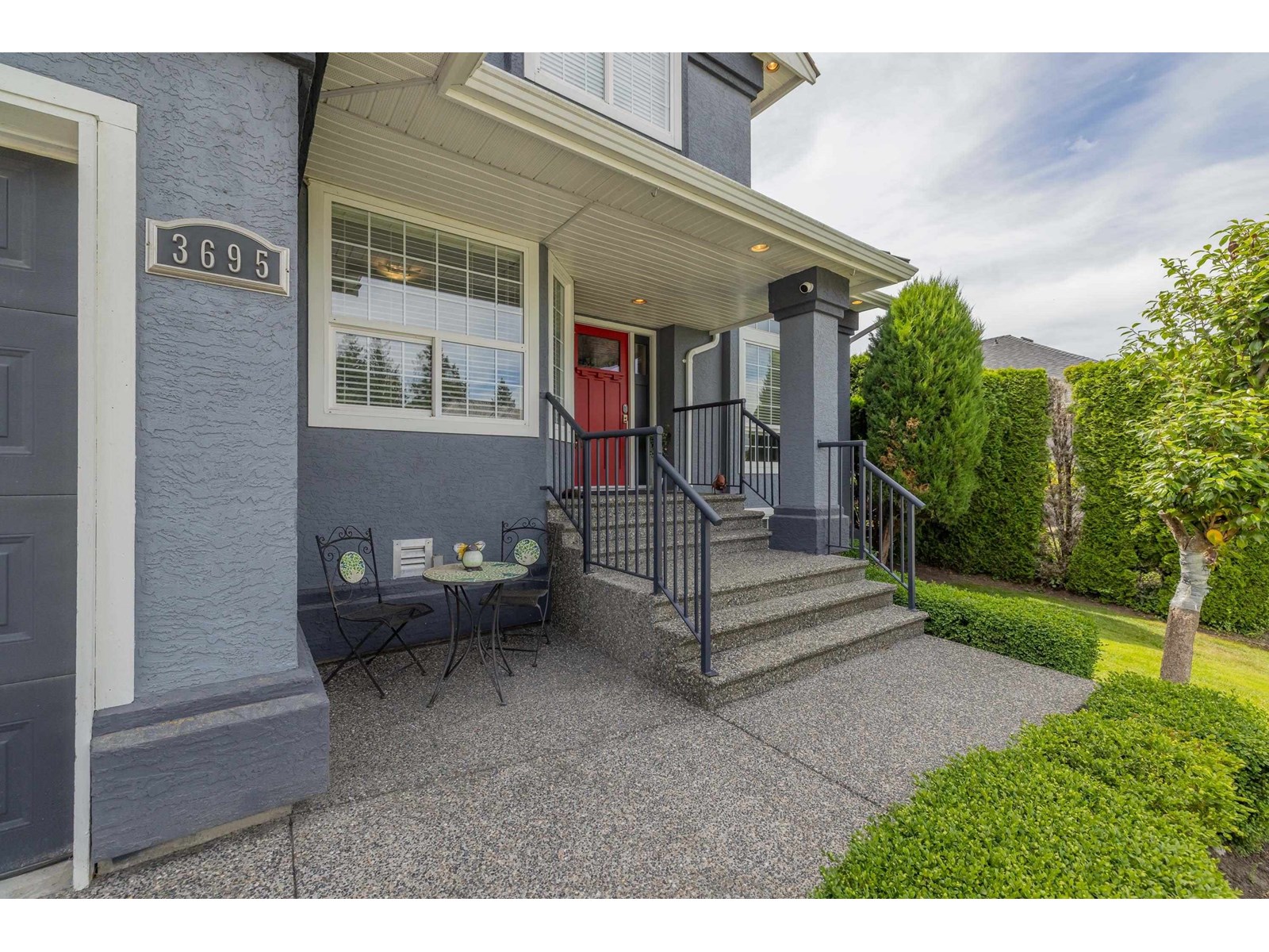 Property at 3695 COBBLESTONE DRIVE image 3