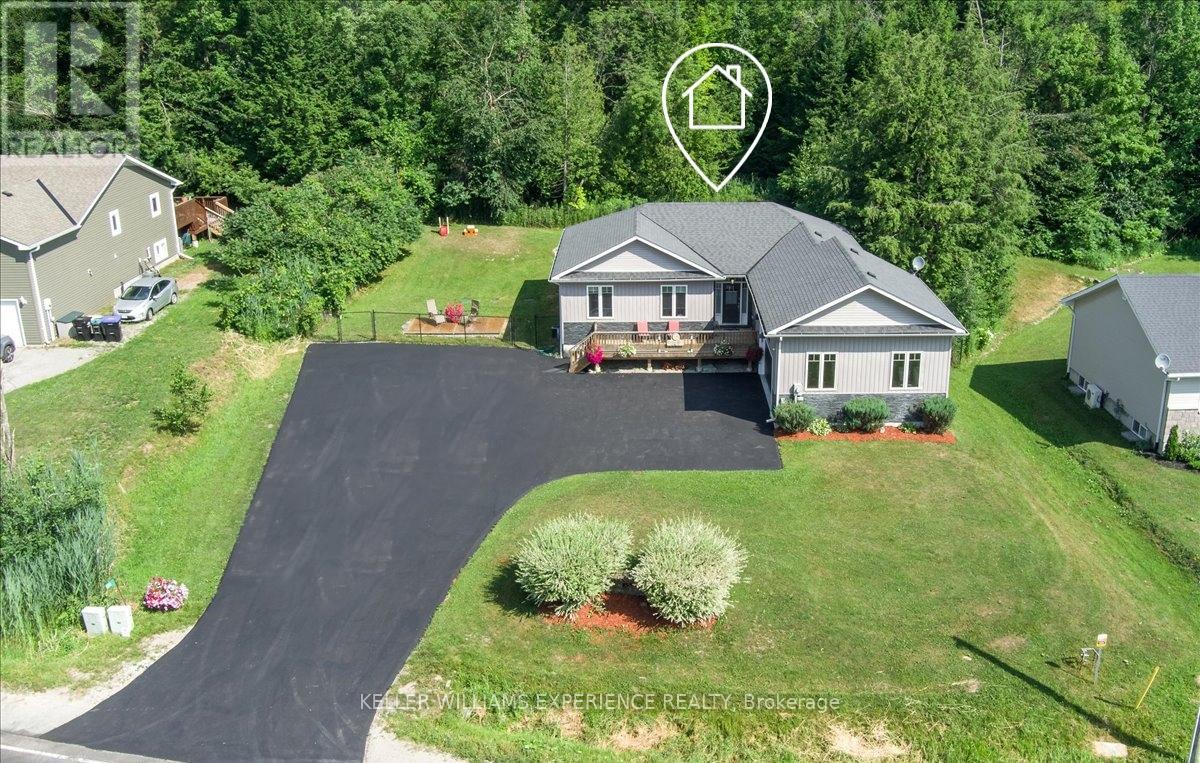 Property at 158 MOONSTONE ROAD E image 2