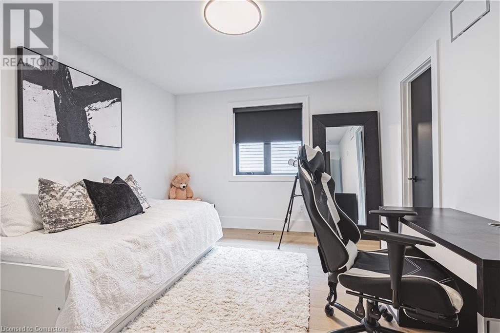 135 Eleanor Avenue, Hamilton, Ontario  L8W 1C7 - Photo 31 - 40751616