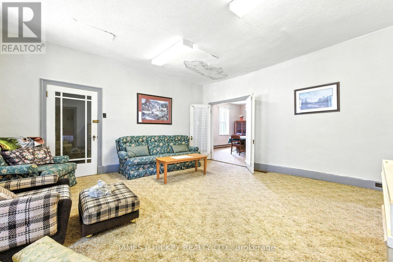 69 Main Street, Laurentian Hills, Ontario  K0J 1J0 - Photo 14 - X12286945