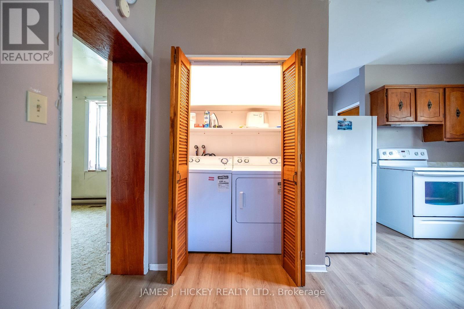 69 Main Street, Laurentian Hills, Ontario  K0J 1J0 - Photo 6 - X12286945