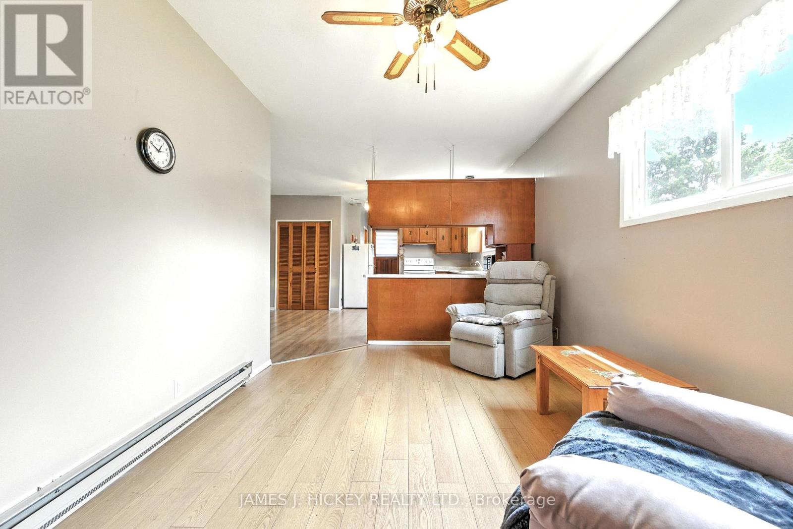69 Main Street, Laurentian Hills, Ontario  K0J 1J0 - Photo 7 - X12286945