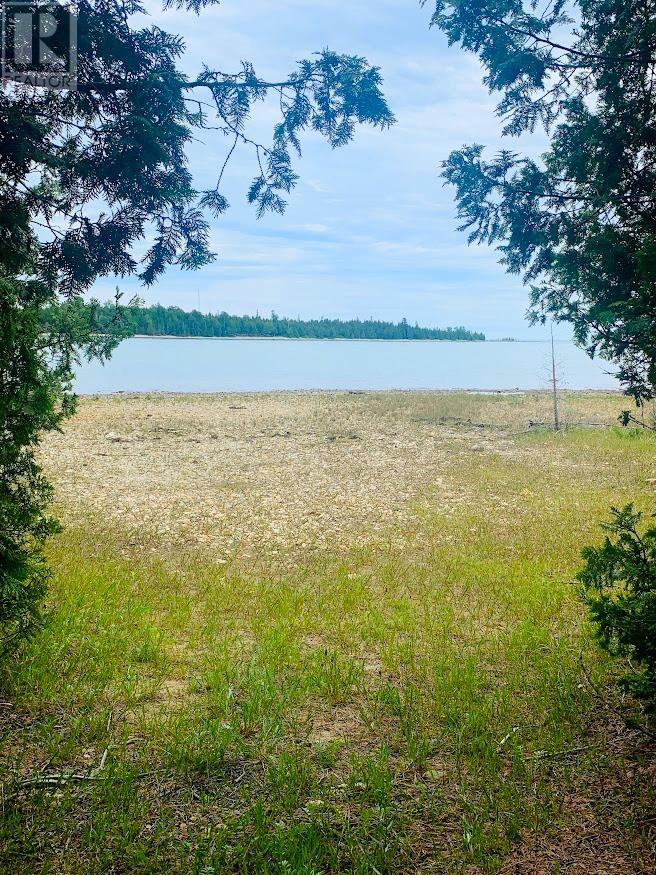 L17c3 Robinson Walkhouse Road, Manitoulin Island, Ontario  P0P 1Y0 - Photo 1 - 2123583