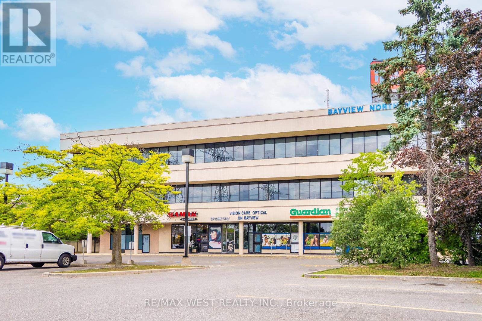 Property at 102 - 3292 BAYVIEW AVENUE image 3