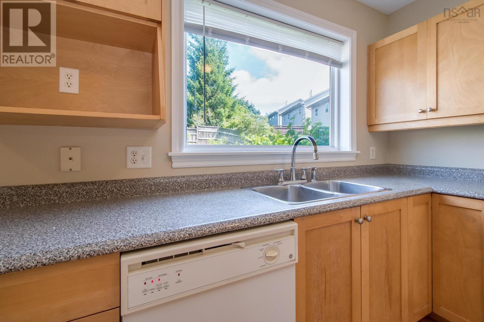 5928 Gainsborough Place, North End, Nova Scotia  B3K 6B4 - Photo 10 - 202517724