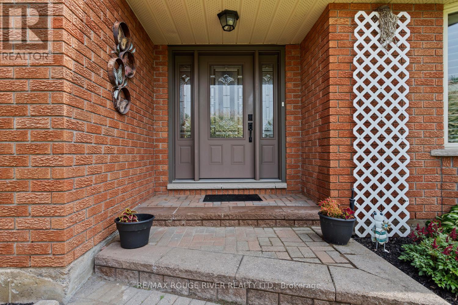 11 Rogers Road, Brighton, Ontario K0K 1H0 - Photo 11 - X12287022