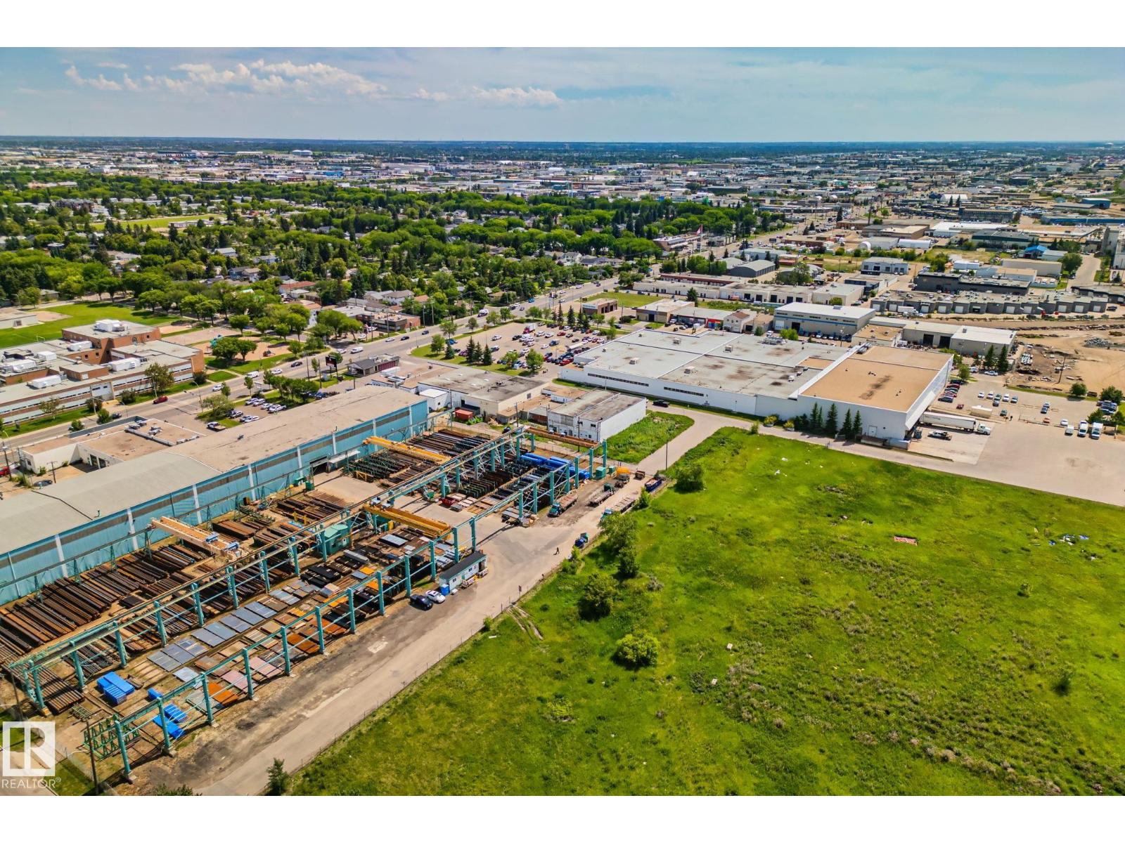 9938 70 Av Nw Nw, Edmonton, Alberta  T6E 0V7 - Photo 8 - E4444916