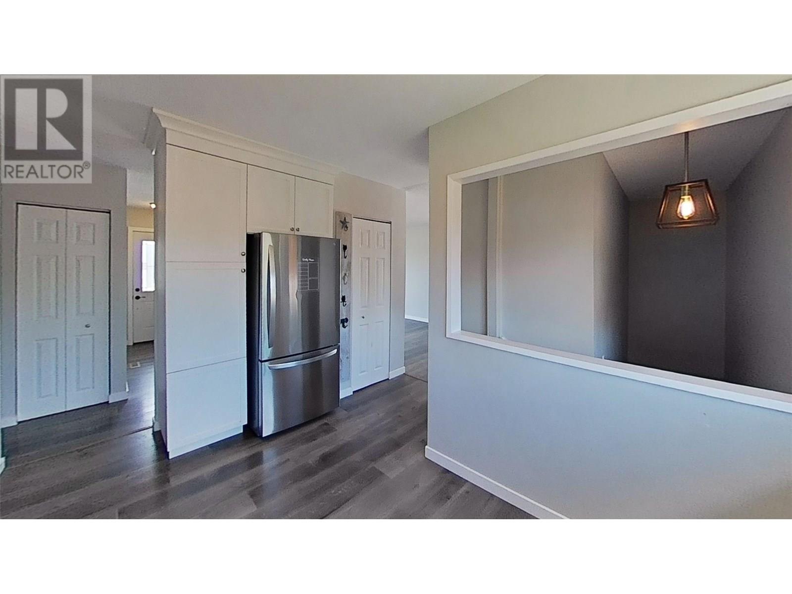 1100 2nd Avenue S, Cranbrook, British Columbia  V1C 2B3 - Photo 11 - 10355991